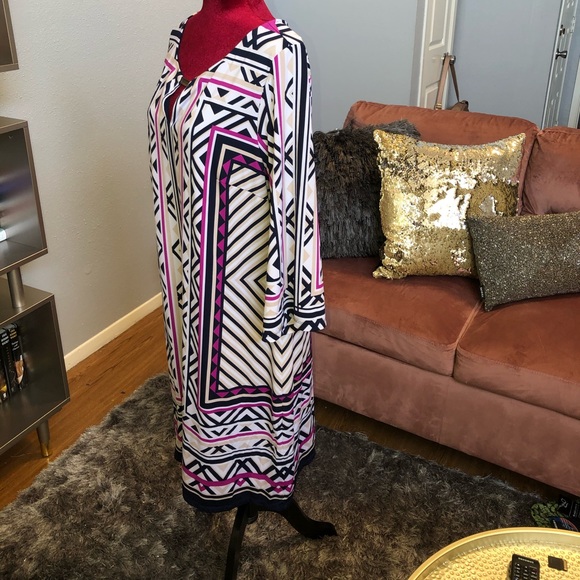 Multi Colored Mid dress - Picture 3 of 4